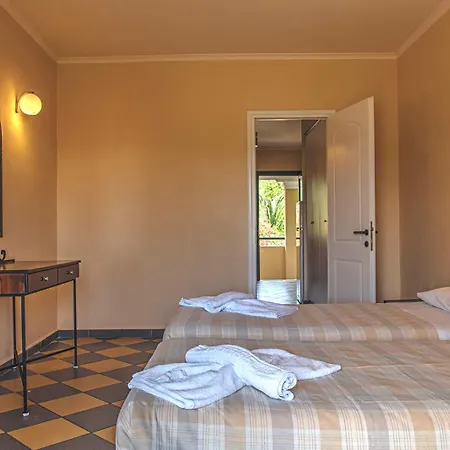 Legends Corfu Aparthotel 3*