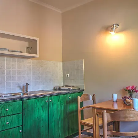 Legends Corfu アパートホテル 3*